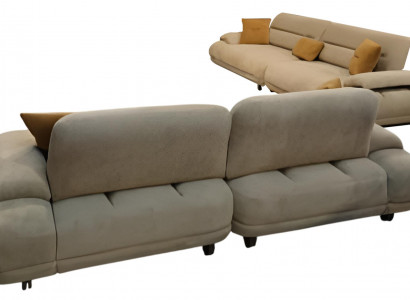 Stilvolle Couchgarnitur Beiger 4-Sitzer Designer Dreisitzer Sofa