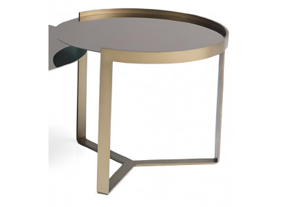 Eleganter Goldener Beistelltisch Metallrahmen Edle Wohnzimmermöbel