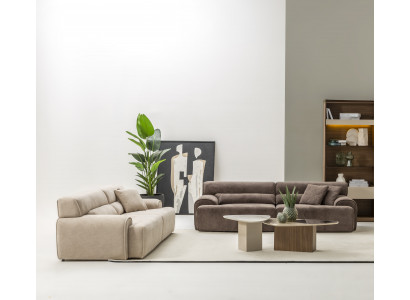 Elegantes Wohnzimmer-Set: 2x 4-Sitzer, Sessel und Tische für Ihr Zuhause